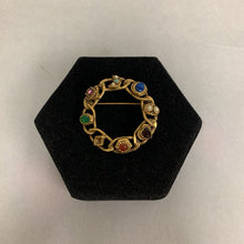 Load image into Gallery viewer, Vintage Goldtone Chain Link Circle Gem Brooch Pin (2&quot;)
