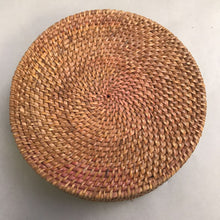 Load image into Gallery viewer, Antique Fine Woven Lidded Basket (4x8)
