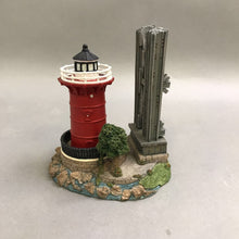 Load image into Gallery viewer, Harbor Lights Jeffry&#39;s Hook New York #195 Lighthouse (5&quot; Tall) Boxed
