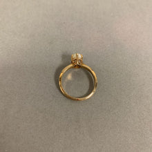 Load image into Gallery viewer, 14K Gold Opal Ring sz 7 (2.8g)
