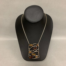 Load image into Gallery viewer, Sterling Baltic &amp; Green Amber Art Necklace (18&quot;)
