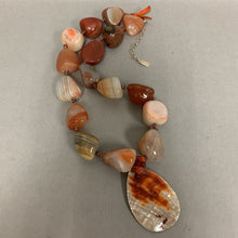 Load image into Gallery viewer, Peyote Bird Abalone Pendant on Carnelian Beaded Necklace (20&quot;)
