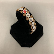 Load image into Gallery viewer, Vintage Chicago Painted Roses Souvenir Bracelet (7.5&quot;)
