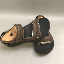 Load image into Gallery viewer, Teva Sandals - Size 8
