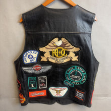 Load image into Gallery viewer, Mens Harley Davidson Patches/Pins Leather Jacket Size L
