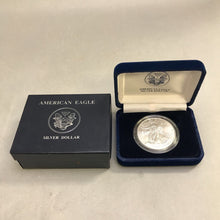 Load image into Gallery viewer, American Eagle 2001 Silver Dollar 1oz
