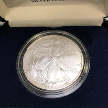 Load image into Gallery viewer, American Eagle 2006 Silver Dollar 1oz
