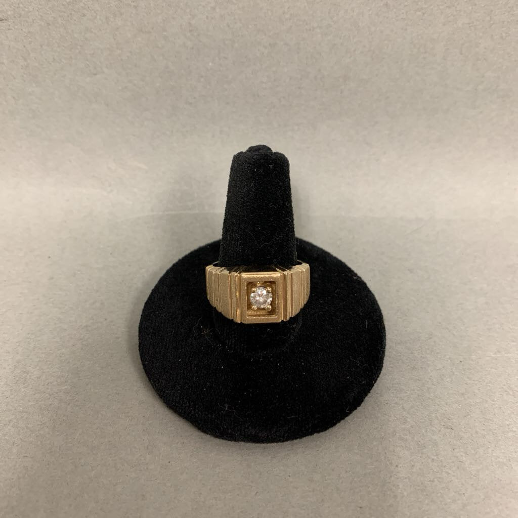 14K Gold Diamond Ring sz 8 (7.1g)