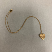 Load image into Gallery viewer, Vintage Kiddie Kraft Gold Filled Heart Locket Necklace (15&quot;)
