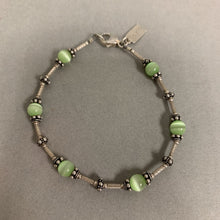 Load image into Gallery viewer, Uptown Sterling Green Cat&#39;s Eye Bead Bracelet (7.5&quot;)
