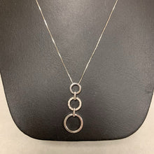 Load image into Gallery viewer, 14K White Gold Diamond Circle Drop Pendant on 20&quot; Chain (3.9g)
