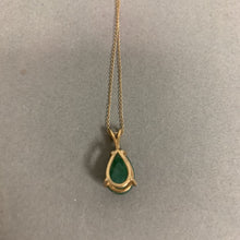 Load image into Gallery viewer, 14K Gold Jade Pendant on 16&quot; Chain (2.0g)
