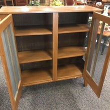 Load image into Gallery viewer, Antique Pie Safe (55x51x20)
