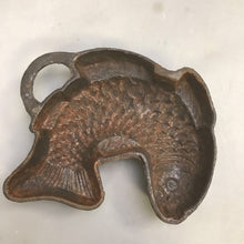 Load image into Gallery viewer, Antique Enameled Cast Iron Fish Form, Mold. Cornbread Fish Cakes Baking (8&quot;)
