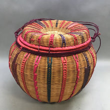 Load image into Gallery viewer, Round Wicker Basket (~14x14x14)
