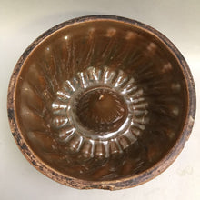 Load image into Gallery viewer, Stoneware Bundt Cake Mold (4x9.5x9.5) (As-Is)
