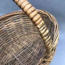 Load image into Gallery viewer, Large Basket (~19x22x18.5)

