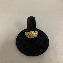 Load image into Gallery viewer, 10K Black Hills Gold Ring sz 6.5 (3.9g)
