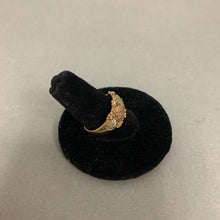 Load image into Gallery viewer, 10K Black Hills Gold Ring sz 6.5 (3.9g)
