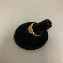 Load image into Gallery viewer, 10K Black Hills Gold Ring sz 6.5 (3.9g)
