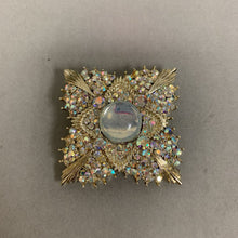 Load image into Gallery viewer, Vintage Dodds Aurora Borealis Rhinestone Faux Moonstone Brooch Pin (2")
