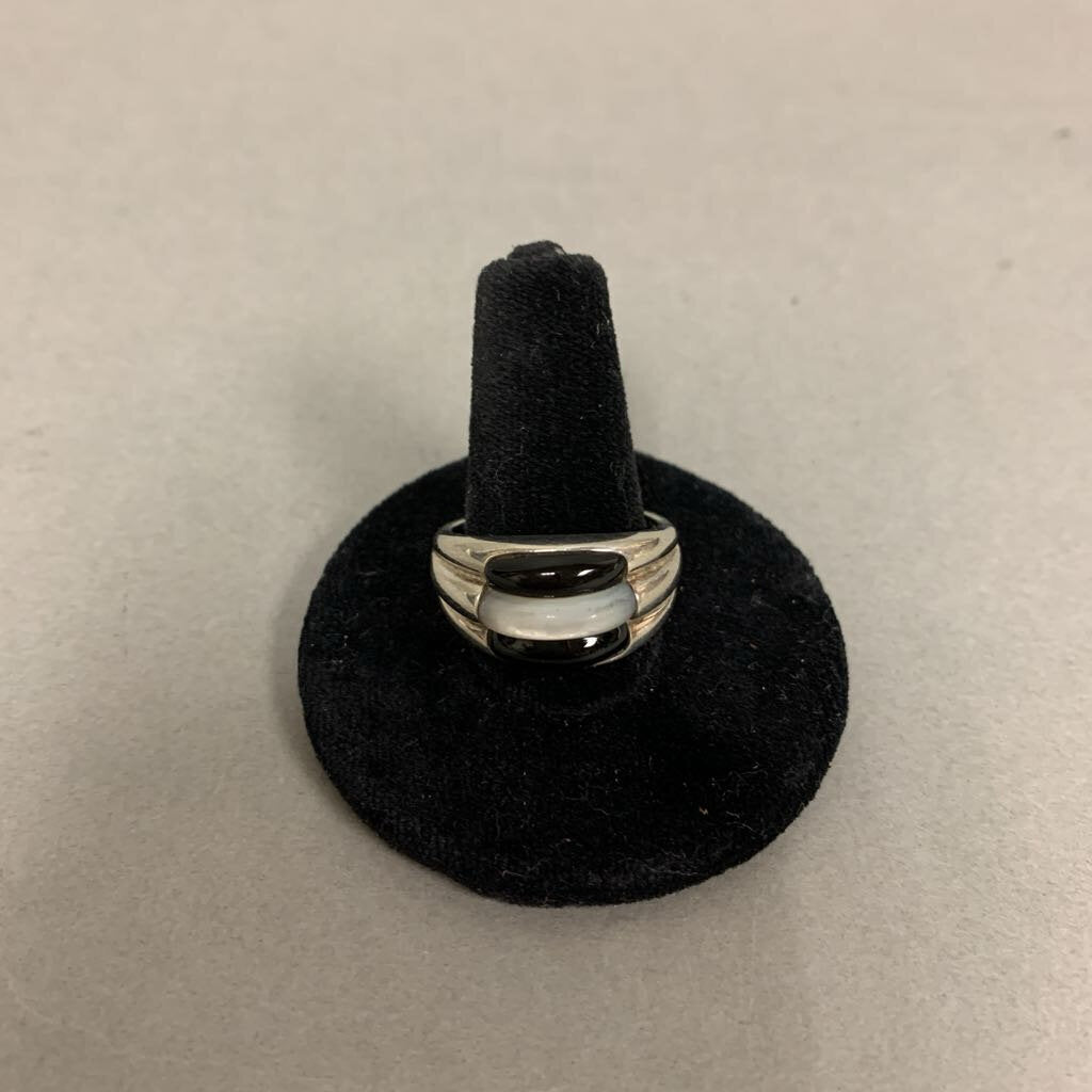 Sterling Onyx Mother of Pearl Ring sz 9