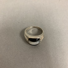 Load image into Gallery viewer, Sterling Onyx Mother of Pearl Ring sz 9
