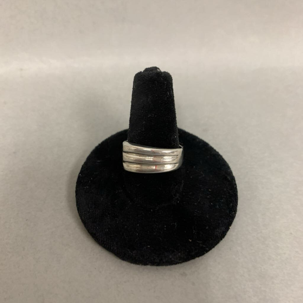 Sterling Ring sz 6.5