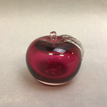 Load image into Gallery viewer, Red Glass Apple Paperweight (~2.25&quot;)
