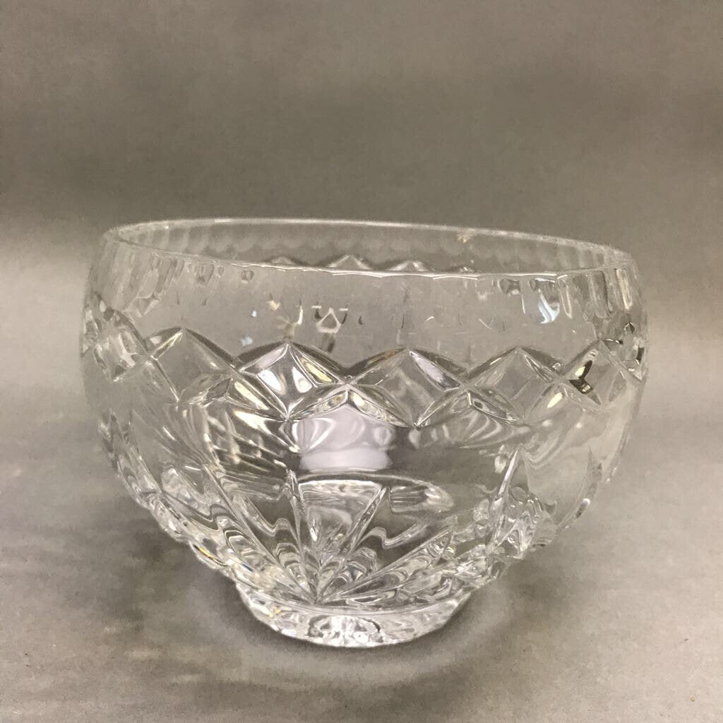 Clear Crystal Bowl (~5x6.5x6.5)