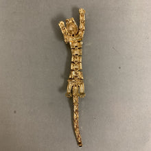 Load image into Gallery viewer, Vintage Rhinestone Enamel Articulated Leopard Shoulder Brooch Pin (8&quot;)
