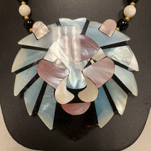 Load image into Gallery viewer, Vintage Lee Sands Mother of Pearl Onyx Inlay Lion Statement Necklace (22&quot;)
