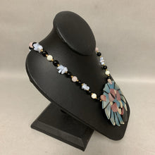 Load image into Gallery viewer, Vintage Lee Sands Mother of Pearl Onyx Inlay Lion Statement Necklace (22")
