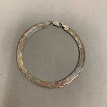 Load image into Gallery viewer, Sterling Dolphin Pattern Flat Chain Reversible Bracelet (7.5&quot;)
