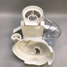 Load image into Gallery viewer, Oster Electric Juice Extractor (9x10)
