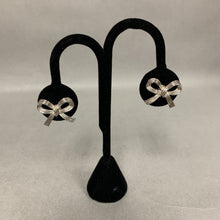 Load image into Gallery viewer, Vintage Trifari Silvertone Bow Brooch &amp; Clip Earrings Set
