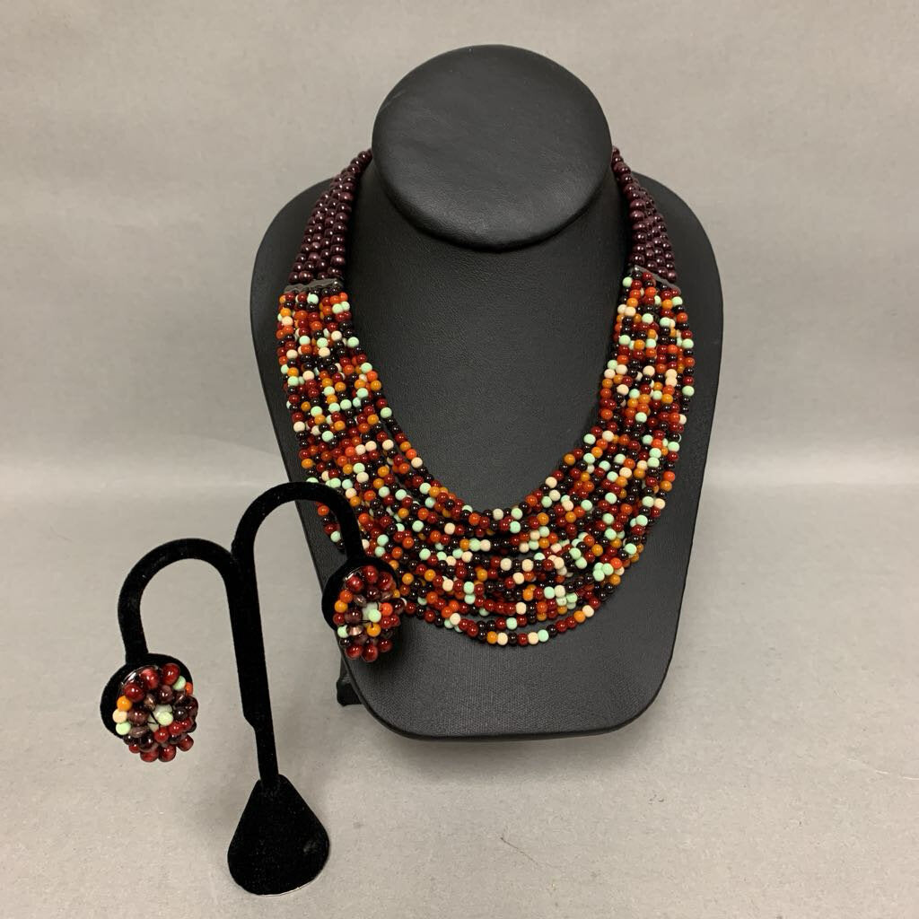 Liz Claiborne Layered Beaded Necklace w/ Clip Earrings Set (17