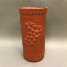 Load image into Gallery viewer, Terracotta Wine Crock (9.25&quot;)
