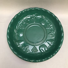 Load image into Gallery viewer, Green Stoneware Pie Pan (2x11x11)
