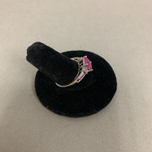 Load image into Gallery viewer, 10K White Gold Pink Sapphire Diamond Ring sz 7 (2.7g)
