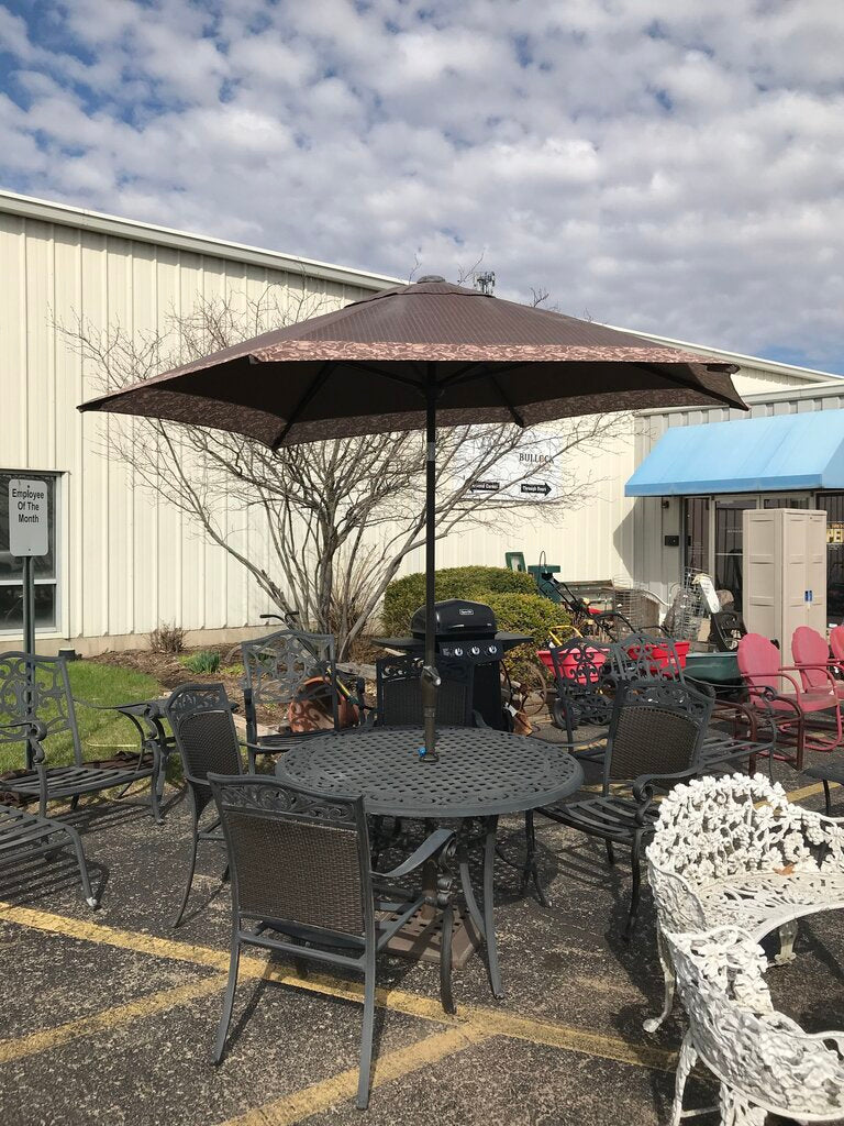 Aluminum Patio Table (27x47) w/4 Chairs Umbrella w/stand