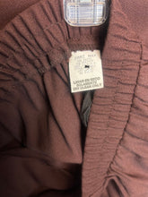 Load image into Gallery viewer, 2pc Set Vintage Dani Max Petites Rayon Blend Brown Pant Suit Size M

