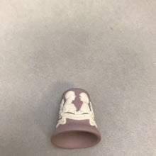 Load image into Gallery viewer, Vintage Wedgwood Thimble Jasperware Lilac Royal Wedding 1981 Charles Diana Cameo
