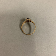 Load image into Gallery viewer, 10K Gold Blue Topaz Ring sz 7.5 (1.9g)
