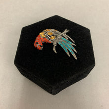Load image into Gallery viewer, Vintage Thelma Deutch Rhinestone Parrot Brooch Pin (2&quot;)
