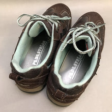 Load image into Gallery viewer, LL Bean Women&#39;s Brown &amp; Blue Shoes (9 Wide)
