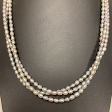 Load image into Gallery viewer, Jay King Light Gray Pearl Multi Strand Sterling Necklace 21&quot;)
