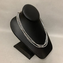 Load image into Gallery viewer, Jay King Light Gray Pearl Multi Strand Sterling Necklace 21&quot;)
