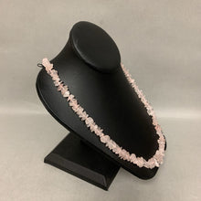 Load image into Gallery viewer, Rose Quartz Chip Beaded Necklace (28&quot;)
