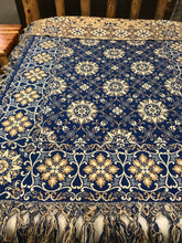 Load image into Gallery viewer, Blue &amp; Tan Woven Full Bed Spread (52x56)

